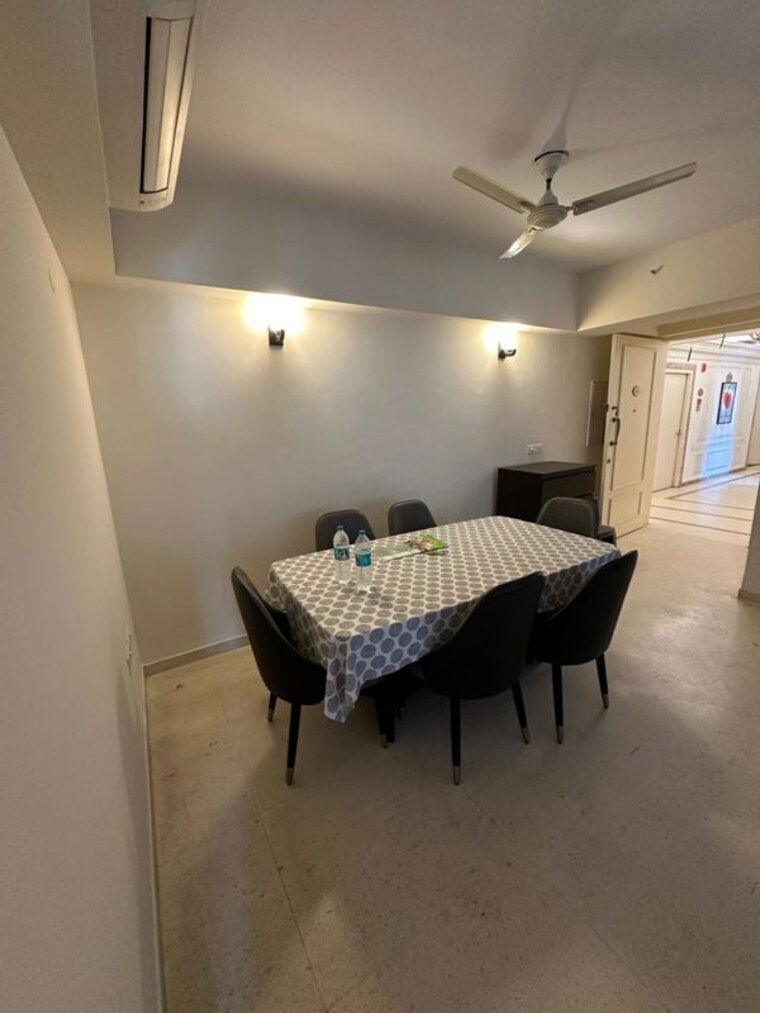 Bedroom, dlf-the-skycourt 3 Bedroom 1931 Sq.Ft. Apartment In Sector 86 Gurgaon 9816244