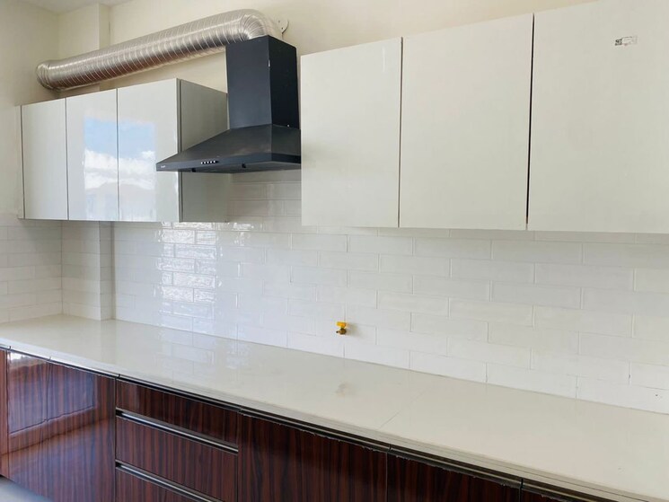 Kitchen, ghb-splande 3 Bedroom 1735 Sq.Ft. Apartment In Patiala Road Zirakpur 9816255