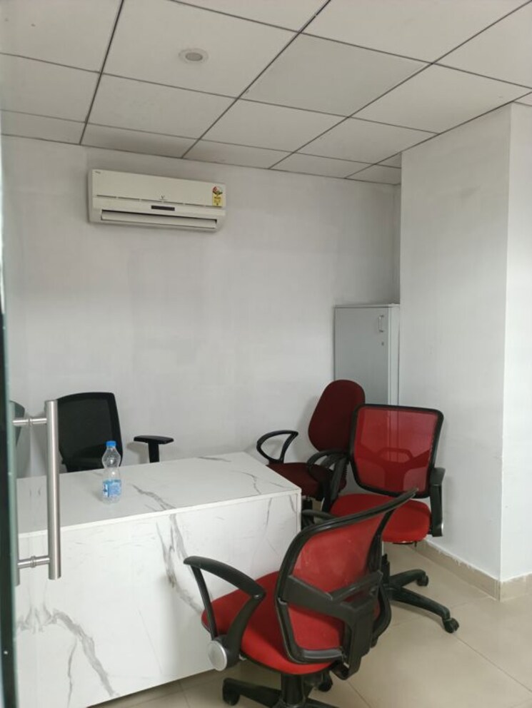 Team Area, ten-madhapur Commercial Office Space 1200 Sq.Ft. In Madhapur Hyderabad 9816262