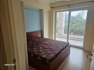 Bedroom in 3 BHK Apartment at DLF The Skycourt, Sector 86 – for Rent