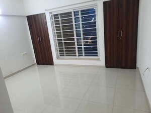Room in 2.5 BHK Apartment at Yashwin Orrizonte, Kharadi – for Rent
