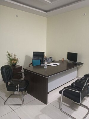  Office Space For Rent in Gomti Nagar