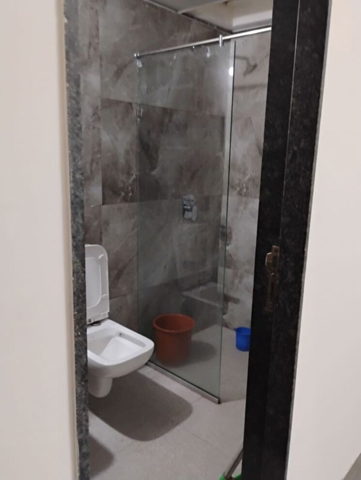 Bathroom, shubh-gateway 4 Bedroom 1700 Sq.Ft. Apartment In Viman Nagar Pune 9816528