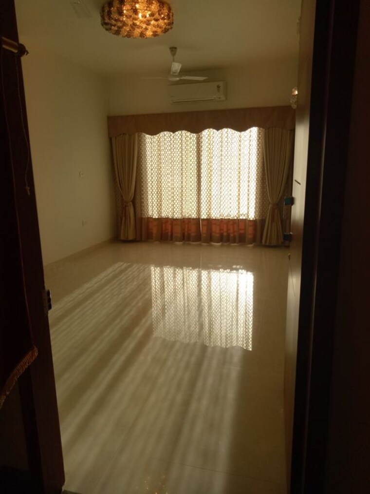 Room, kalkaji 3 Bedroom 1629 Sq.Ft. Builder Floor In Kalkaji Delhi 9816613