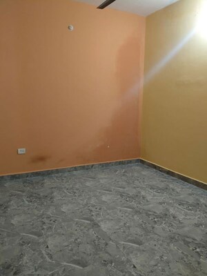 Room in 2 BHK Independent House at Indira Nagar – for Rent