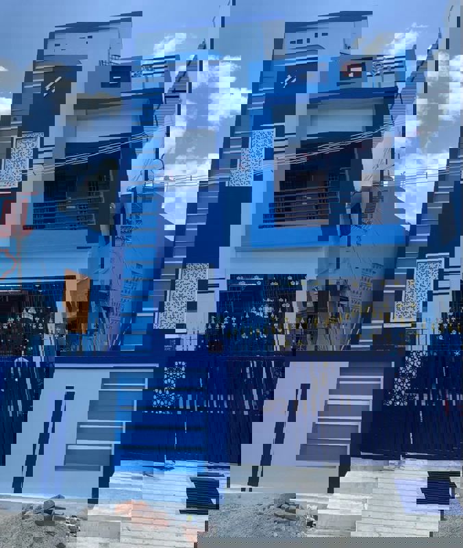 3.5 BHK + Extra Room Independent House For Sale in A-Zone