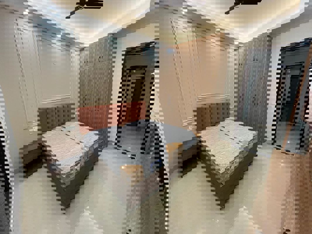 1 BHK + Study Room Builder Floor For Rent in Sushant Lok I