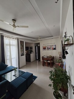 2.5 BHK + Study Room Apartment For Sale in Amrapali Silicon City