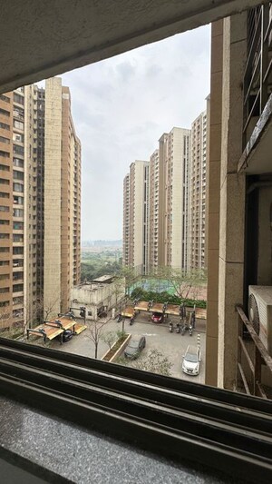 1 BHK Apartment – Exterior View View at Lodha Splendora, Ghodbunder Road - for Rent