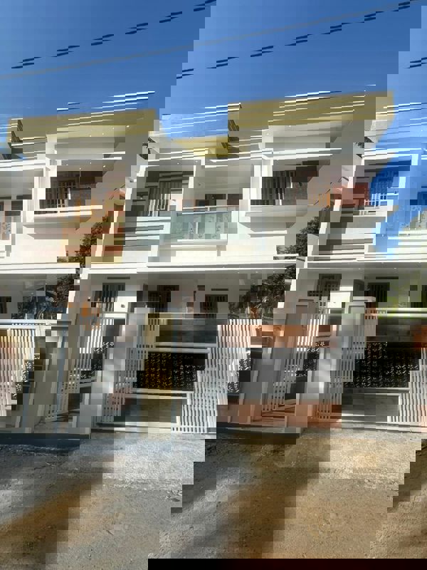 4 BHK + Study Room,Extra Room,Basement Independent House For Sale in Kolazhy