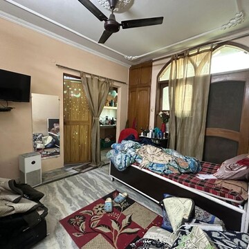 Bedroom in 1 RK Builder Floor at Katwaria Sarai – for Rent