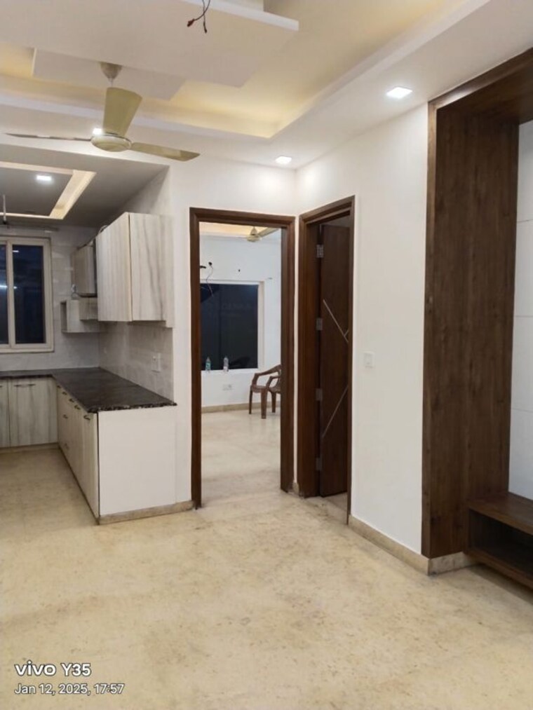 Living Room, paschim vihar 2 Bedroom 756 Sq.Yd. Builder Floor In Paschim Vihar Delhi 9816769