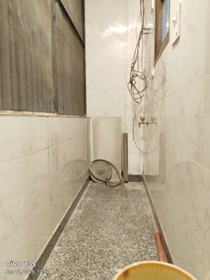  2 BHK Builder Floor at Paschim Vihar – for Rent