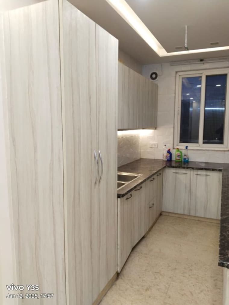 Kitchen, paschim vihar 2 Bedroom 756 Sq.Yd. Builder Floor In Paschim Vihar Delhi 9816769
