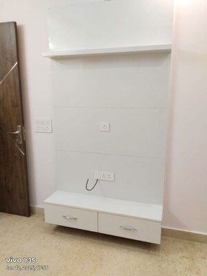 Furnished Amenities in 2 BHK Builder Floor at Paschim Vihar – for Rent