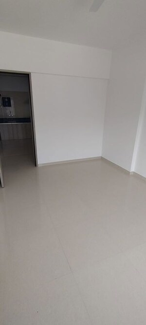 Room in 2 BHK Apartment at Venkatesh Graffiti Elan, Keshav Nagar – for Rent