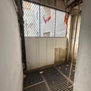 Building Lobby in 1 RK Builder Floor at Katwaria Sarai – for Rent