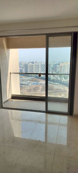 Room in 2 BHK Apartment at Vilas Javdekar Yashwin Enchante, Kharadi – for Rent