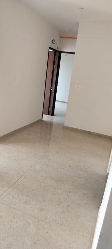 Room in 2 BHK Apartment at Vilas Javdekar Yashwin Enchante, Kharadi – for Rent