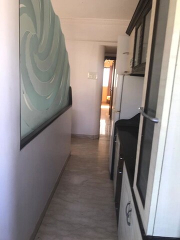 Building Lobby in 2.5 BHK Apartment at Monalisa Apartments Cumbala Hill, Breach Candy – for Rent