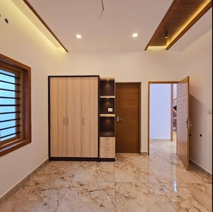 Room in 3 BHK Villa at Railway Colony – for Sale