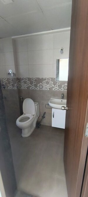 Bathroom in 3 BHK Apartment at Pride Pegasus, Hennur Road – for Sale