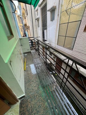 Balcony in 3 BHK Builder Floor at Paschim Vihar – for Rent