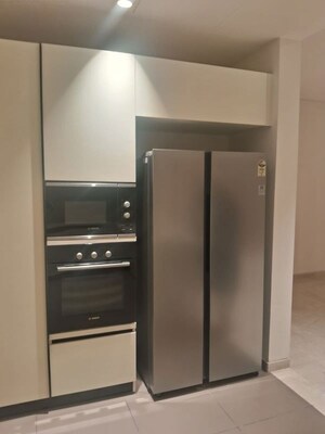 Room in 3 BHK Apartment at Purva Palm Beach, Hennur Road – for Rent