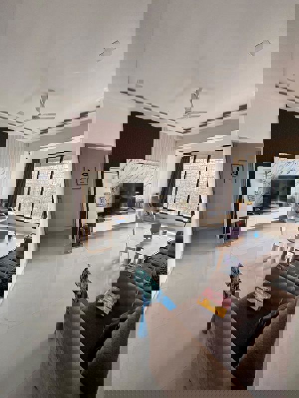 3 BHK + Study Room Apartment For Rent in Raheja Imperia