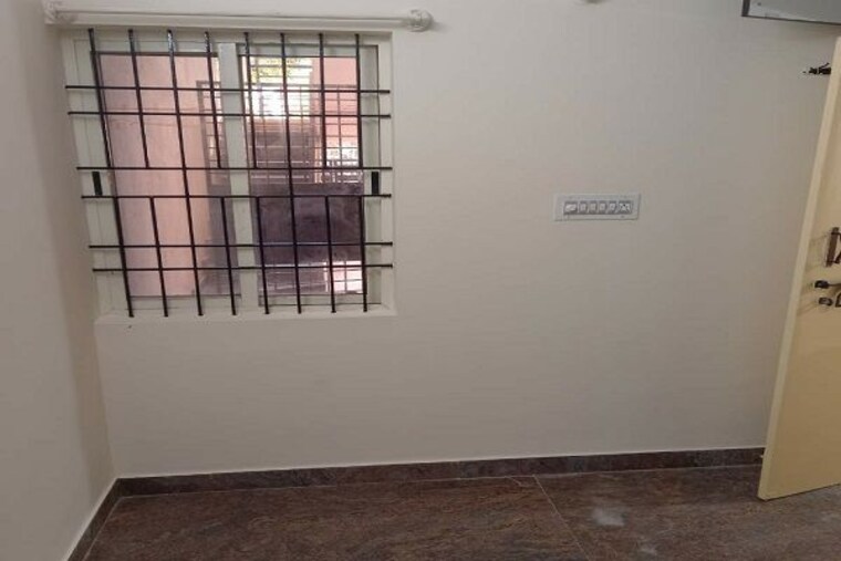 Room, iti layout 2 Bedroom 947 Sq.Ft. Independent House In Iti Layout Bangalore 9817075