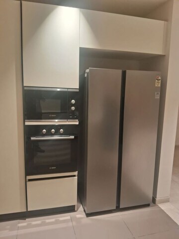 Furnished Amenities in 2 BHK Apartment at Shriram Luxor, Hennur Road – for Rent