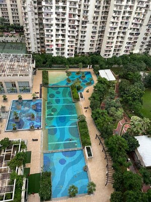 Master Plan in 2.5 BHK Apartment at Mahagun Moderne, Sector 78 – for Sale