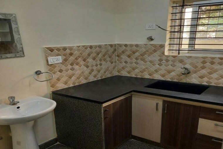 Kitchen, iti layout 2.5 Bedroom 960 Sq.Ft. Independent House In Iti Layout Bangalore 9817149