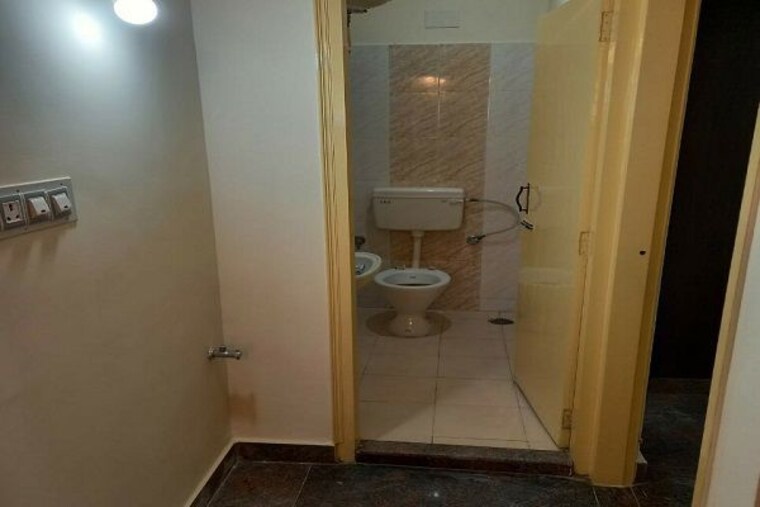 Bathroom, iti layout 2.5 Bedroom 960 Sq.Ft. Independent House In Iti Layout Bangalore 9817149