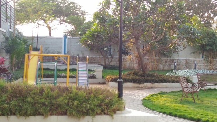 Garden, dreams-wisteria 2 Bedroom 900 Sq.Ft. Apartment In Pisoli Pune 9817051