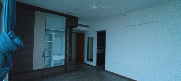 Room, mantri-pinnacle 4 Bedroom 3595 Sq.Ft. Apartment In Hulimavu Bangalore 9817269