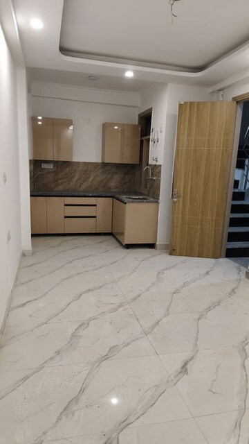 Bedroom in 1 BHK Builder Floor at Saket – for Sale