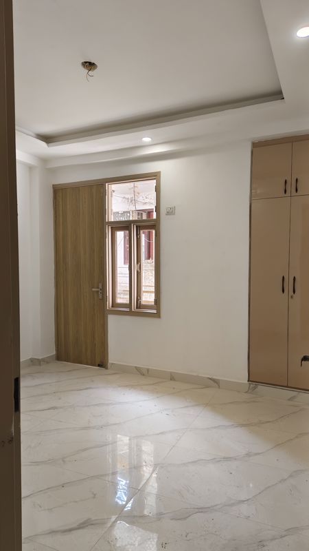 1 BHK + Study Room Builder Floor For Sale in Saket
