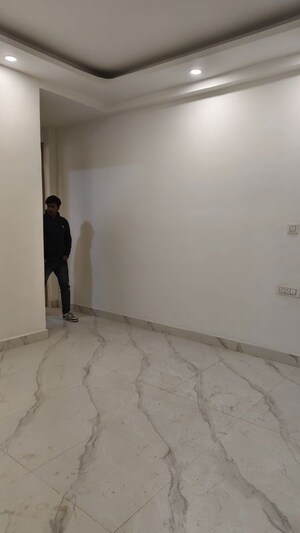 Room in 1 BHK Builder Floor at Saket – for Sale