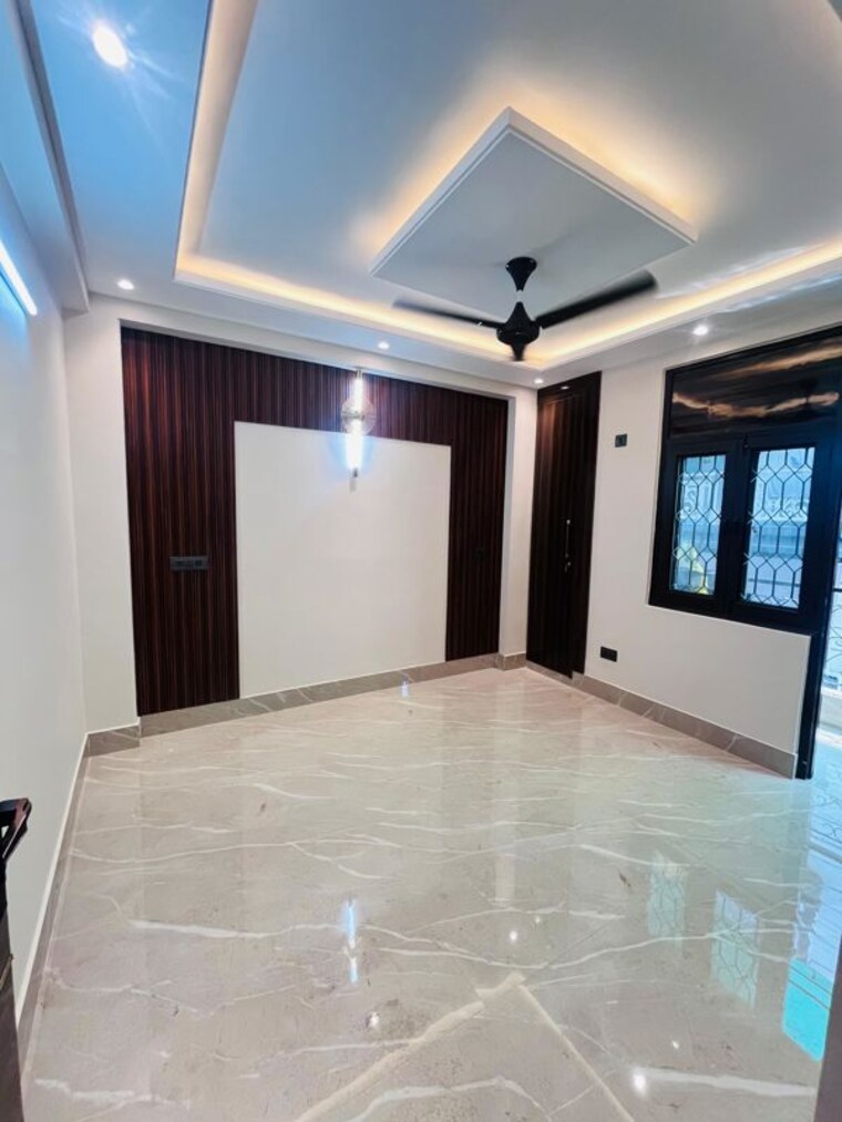 Room, panchsheel vihar 3 Bedroom 125 Sq.Yd. Builder Floor In Panchsheel Vihar Delhi 8929067