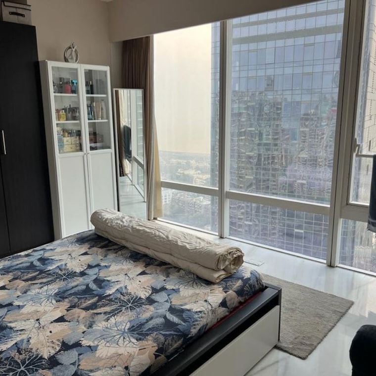 Bedroom, indiabulls-blu 3 Bedroom 1600 Sq.Ft. Apartment In Upper Worli Mumbai 9817533