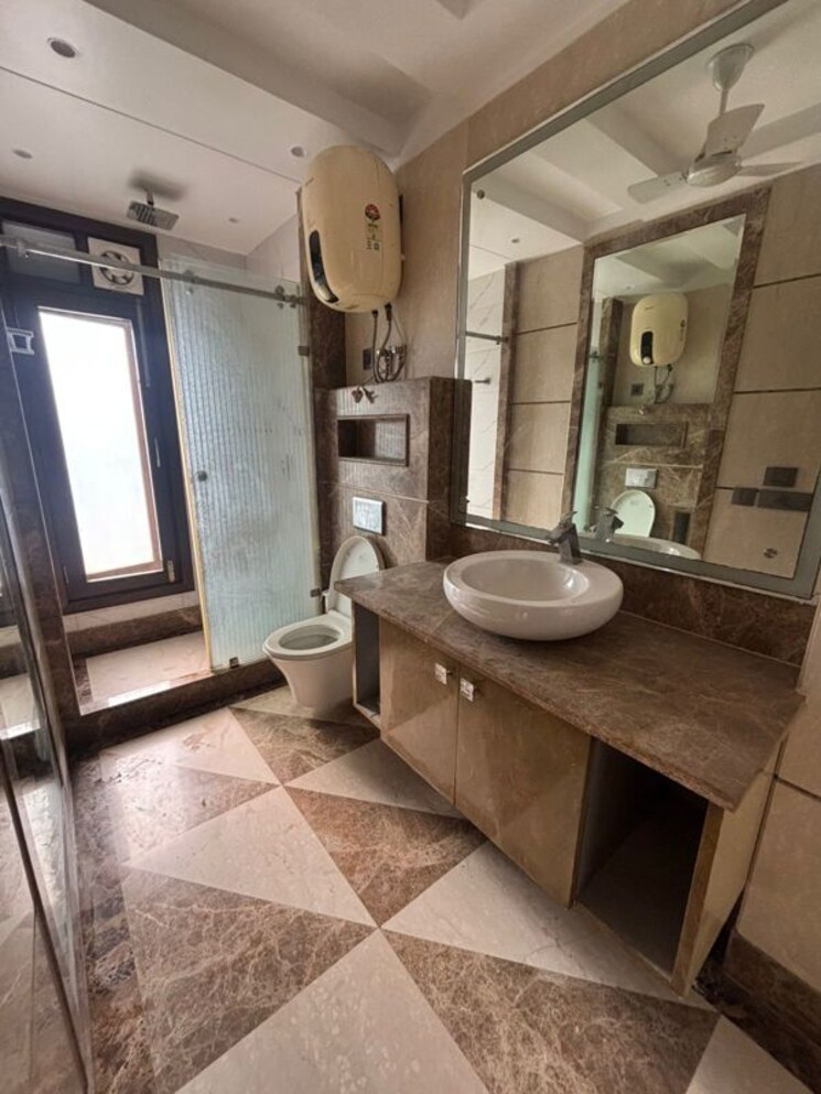 Living Room, saket 4 Bedroom 1800 Sq.Ft. Builder Floor In Saket Delhi 9817627