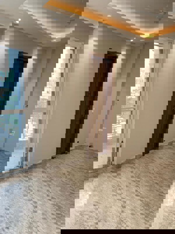 Room, sector 81 3 Bedroom 295 Sq.Yd. Builder Floor In Sector 81 Faridabad 9817143