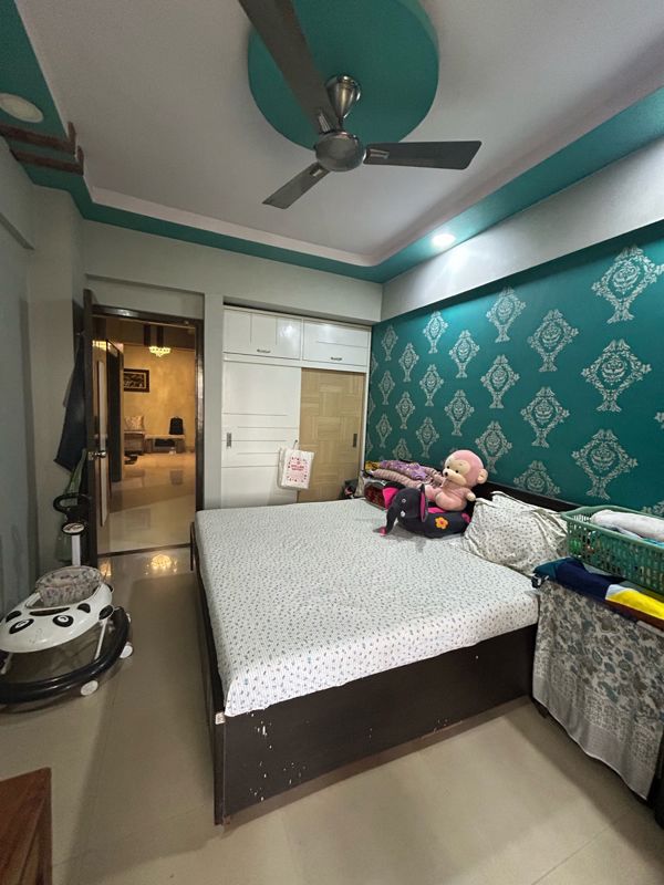 2 BHK + Study Room Apartment For Rent in Om Saidham CHS