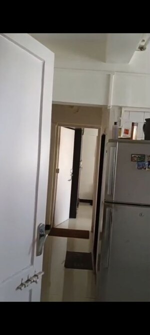 Furnished Amenities in 1 BHK Apartment at Andheri East – for Rent