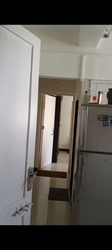 Furnished Amenities in 1 BHK Apartment at Andheri East – for Rent