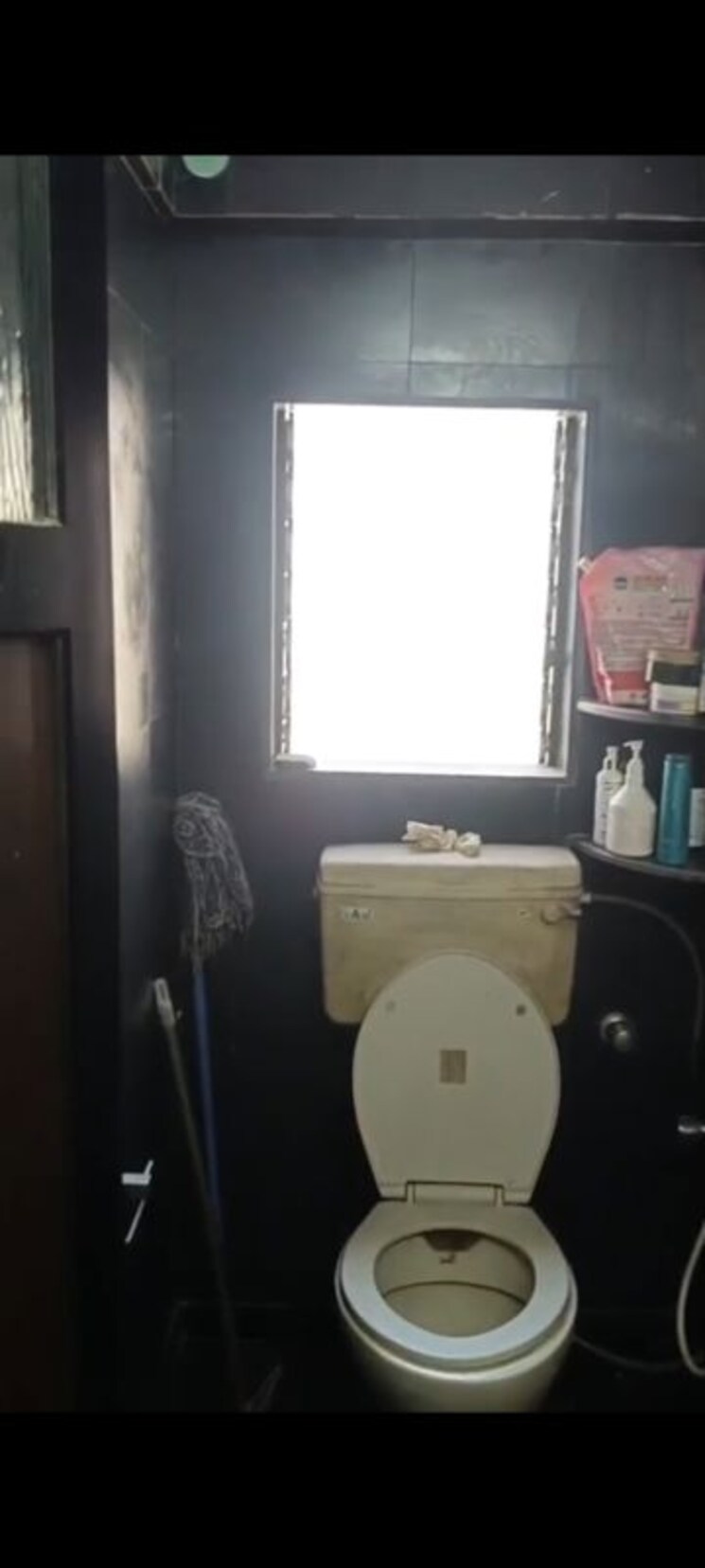 Bathroom, andheri east 1 Bedroom 600 Sq.Ft. Apartment In Andheri East Mumbai 9817937