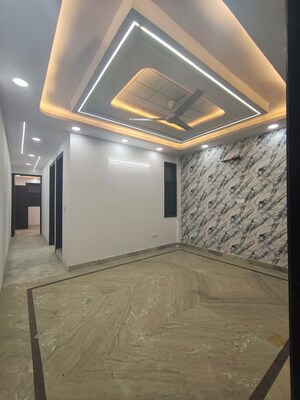 Room in 3 BHK Builder Floor at Govindpuri – for Sale