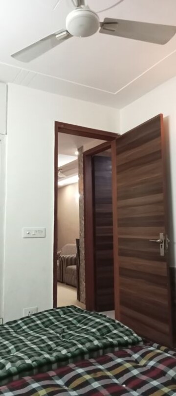 Room in 2 BHK Builder Floor at Panchsheel Vihar – for Rent