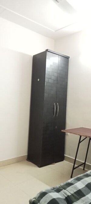 Furnished Amenities in 2 BHK Builder Floor at Panchsheel Vihar – for Rent